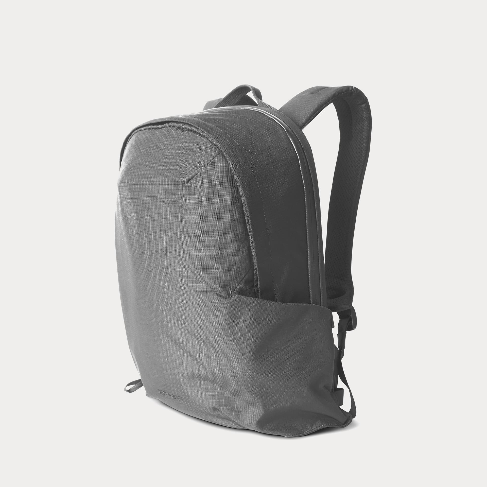 Moment Everything Backpack - 17L & 21L for fpv drones 9