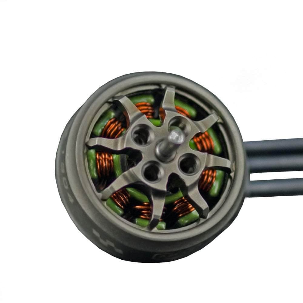 AMAX Competition 1304 4500Kv Motor for fpv drones 2