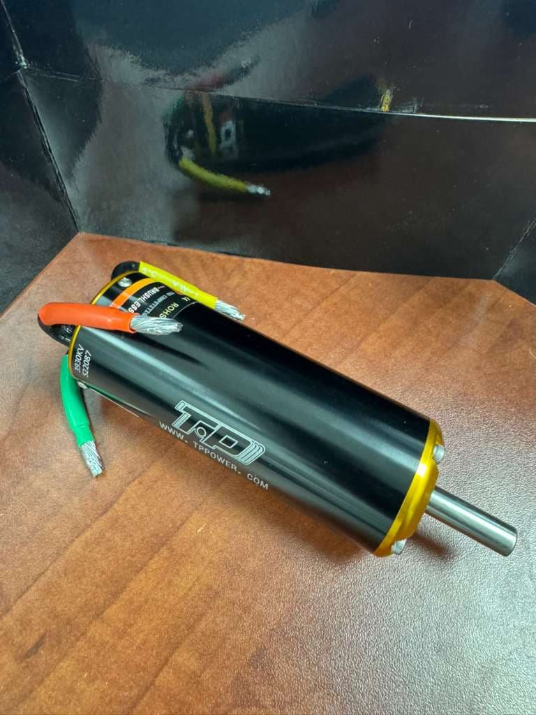 TP POWER 4070SCM 3930KV MOTOR (UP TO 6s) 8mm Shaft for fpv drones