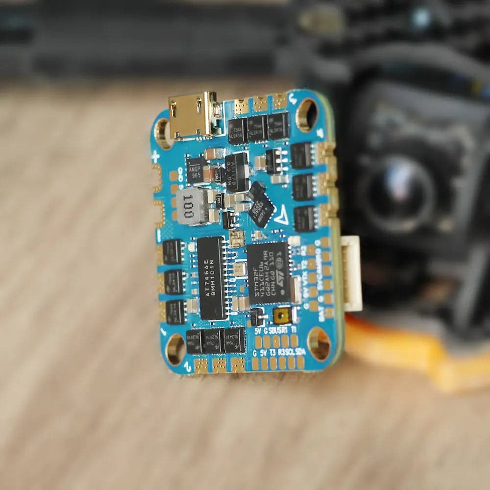 HAKRC F411 20A AIO for fpv drones 2