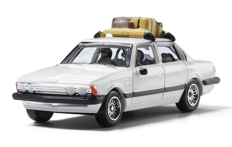 Woodland Scenics AS5370 HO Scale Family Vacation Sedan for fpv drones 2