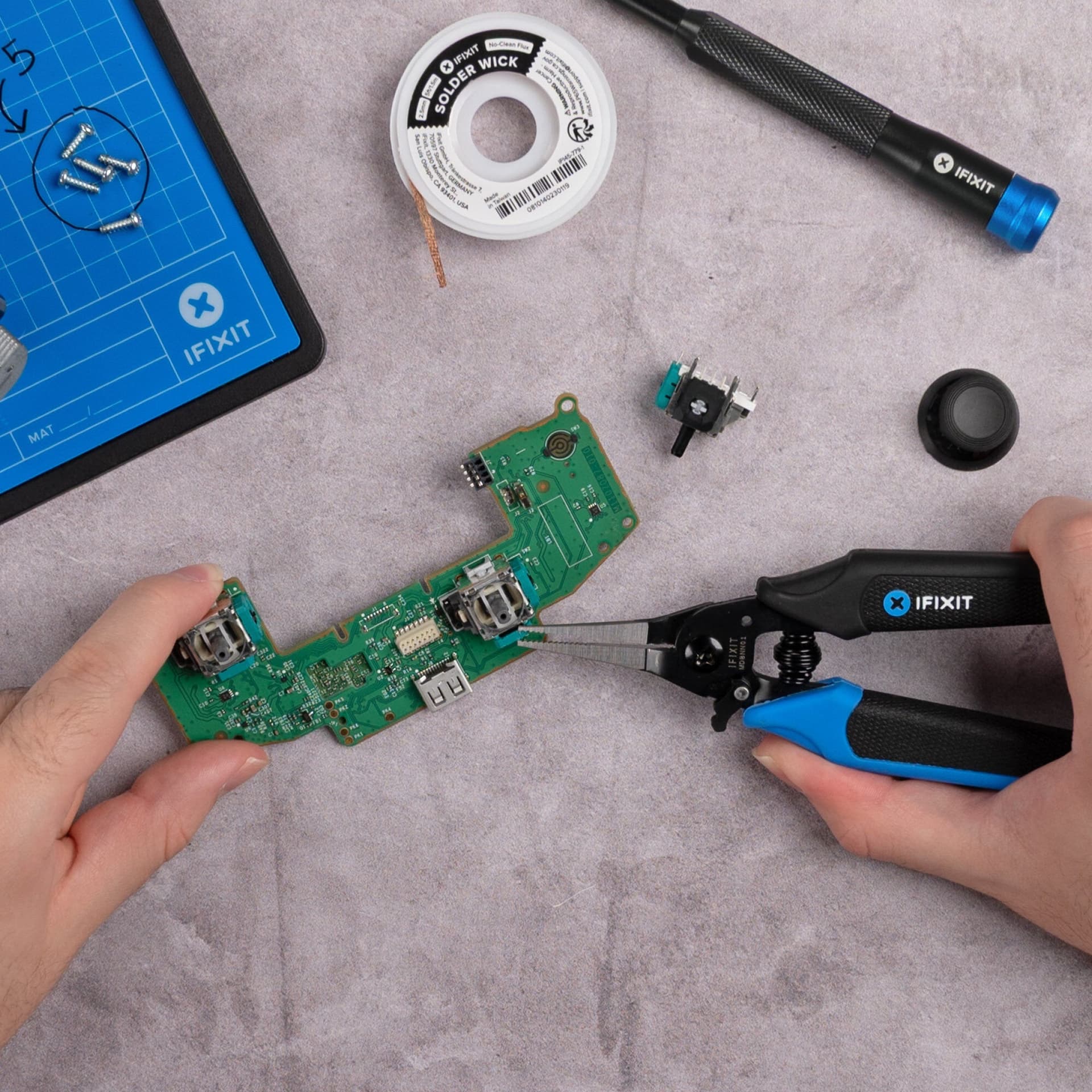 iFixit Mandible Needle Nose Pliers for fpv drones 3