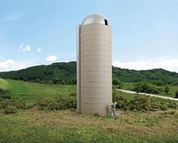 Walthers 933-3332 Concrete-Style Silo Model Kit for fpv drones 1