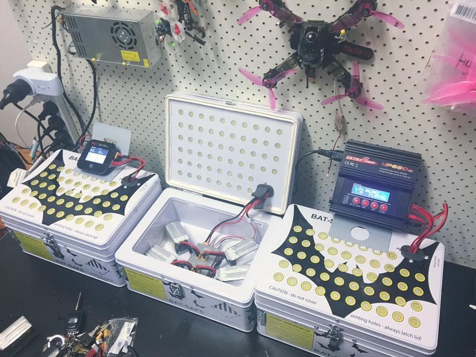 Bat-Safe (Standard Size) Li-Po Battery Charging & Storage Safe Box 305x230x178mm for fpv drones 7