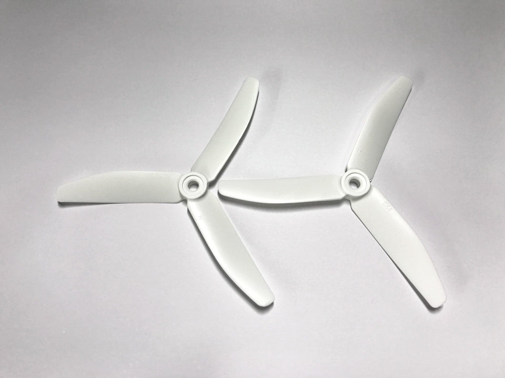 HQ Prop Metall Danny White 5x4x3 Tri Blade Propellers ( 1 CCW 1 CW )