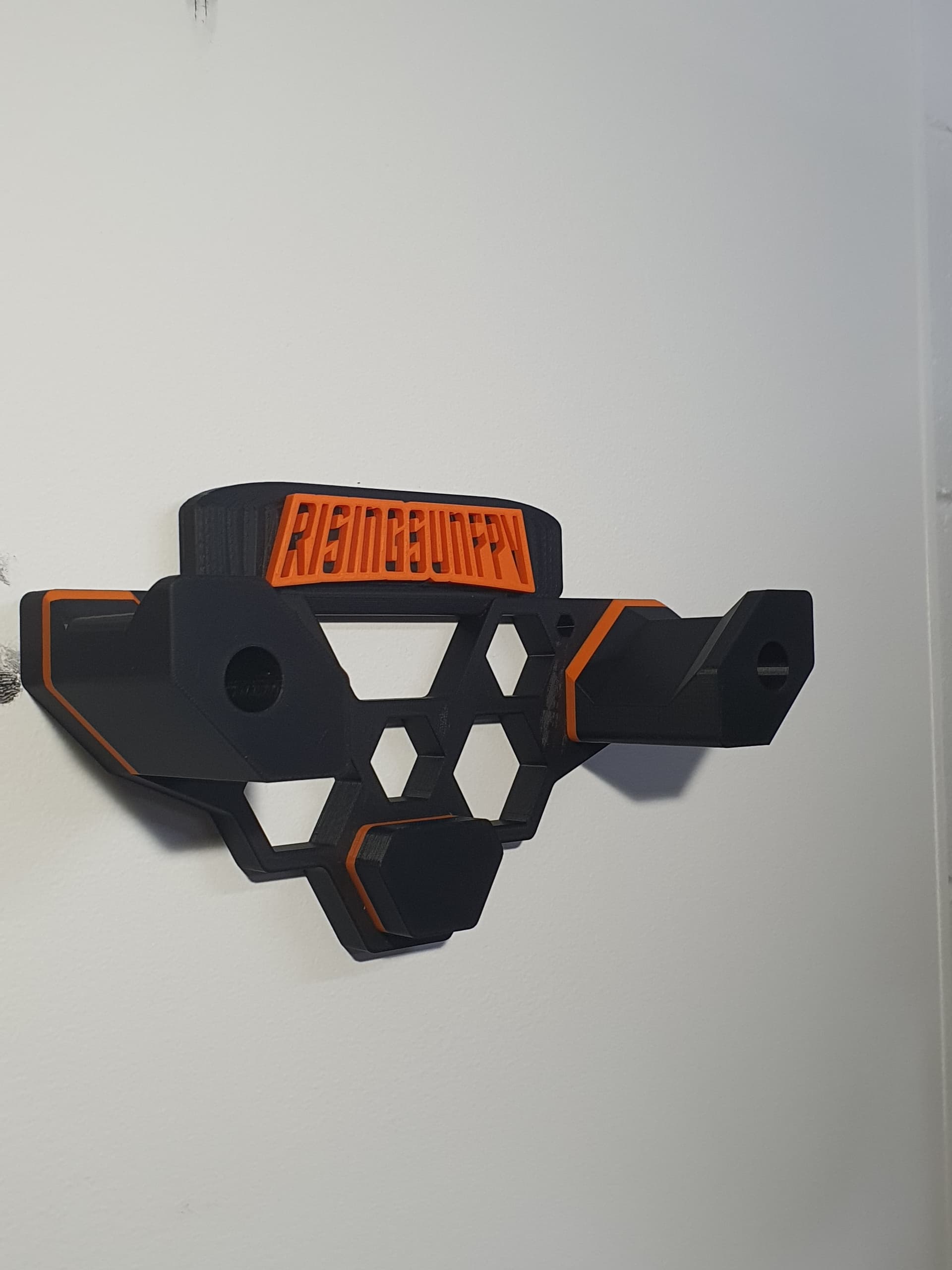 X-Class Wall Mount for fpv drones 2