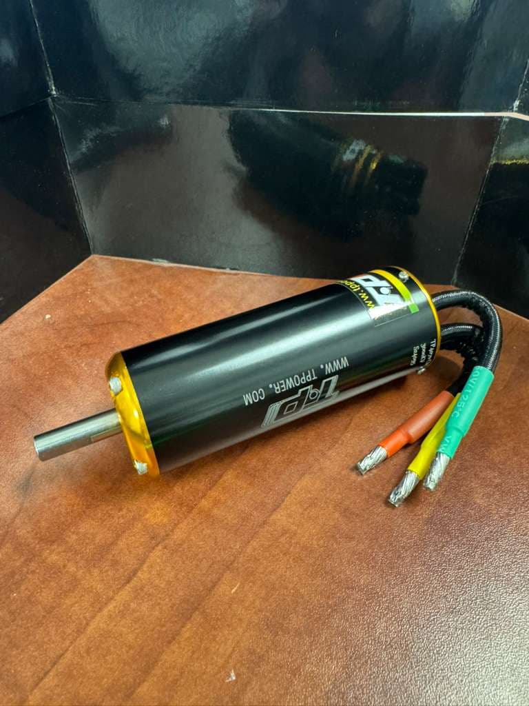 TP POWER 4070CM 3000KV Brushless Motor ( up to 6s ) 8MM for fpv drones