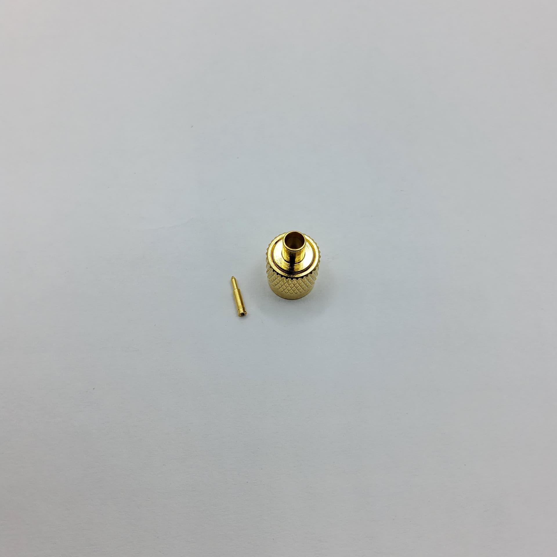TrueRC SMA Male Connector for DIY RG405 Cable for fpv drones 3